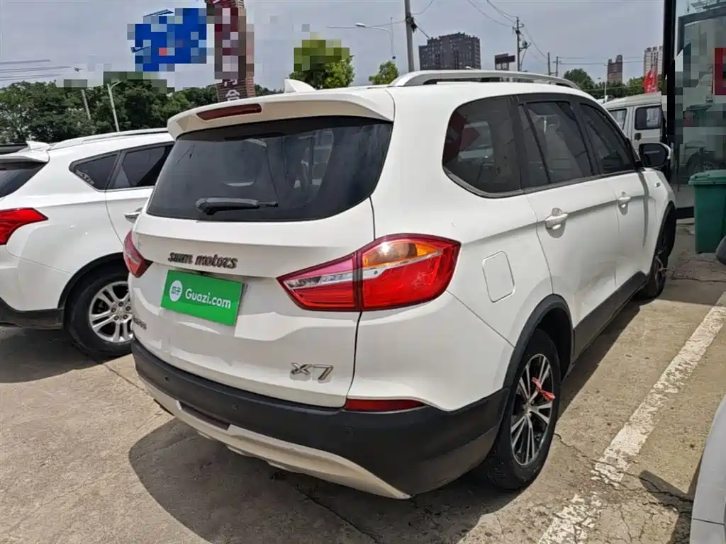 SWM X7 SWM斯威X7 2020款 2.0 L 手动舒适版 7座