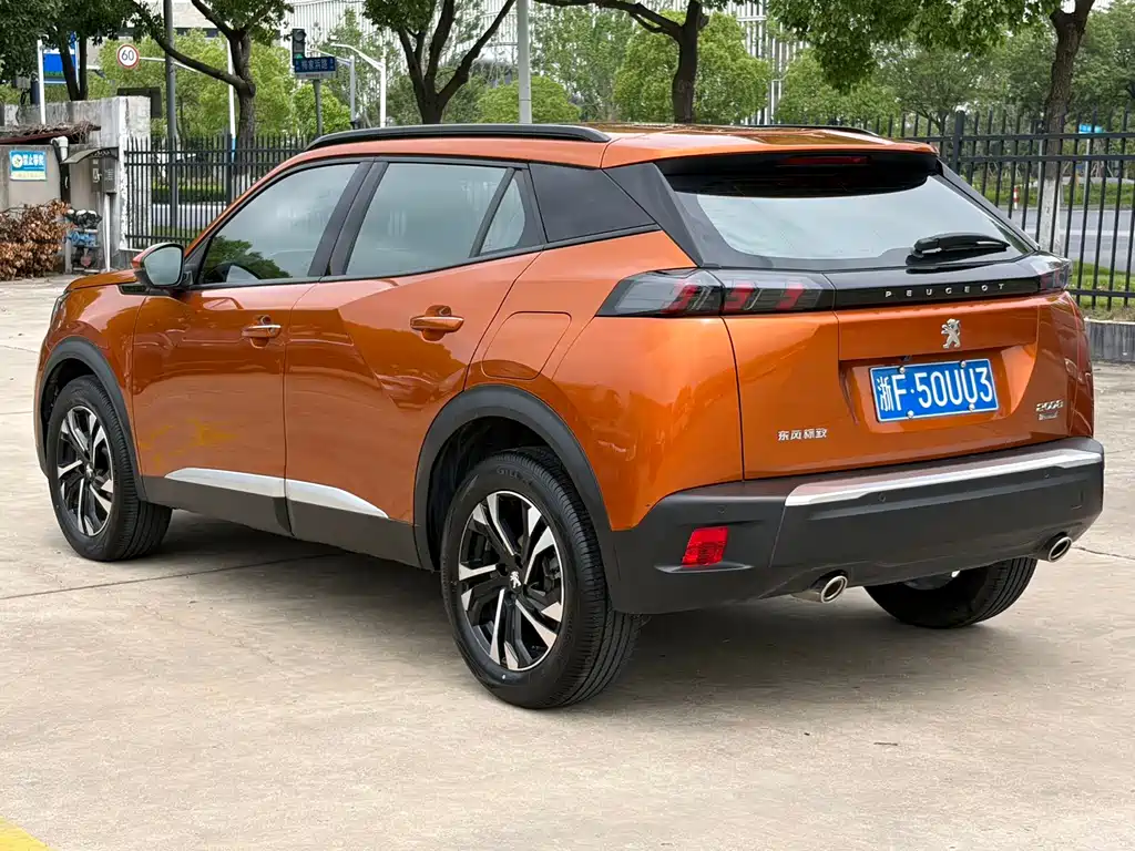 Peugeot 2008 2022 230 THP THE ONE