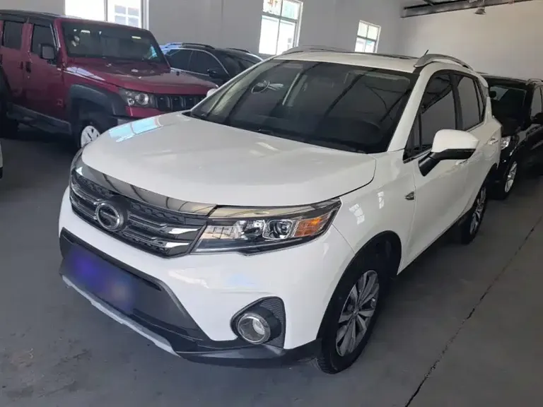 GAC Trumpchi GS3 235 T Auto Elite