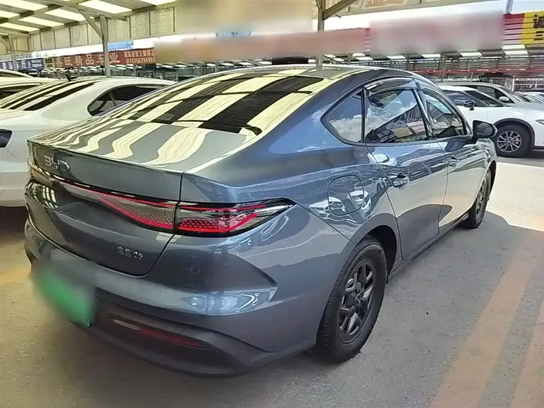 BYD Seal 05 DM-i DM-i Smart Drive 55 KM Luxury