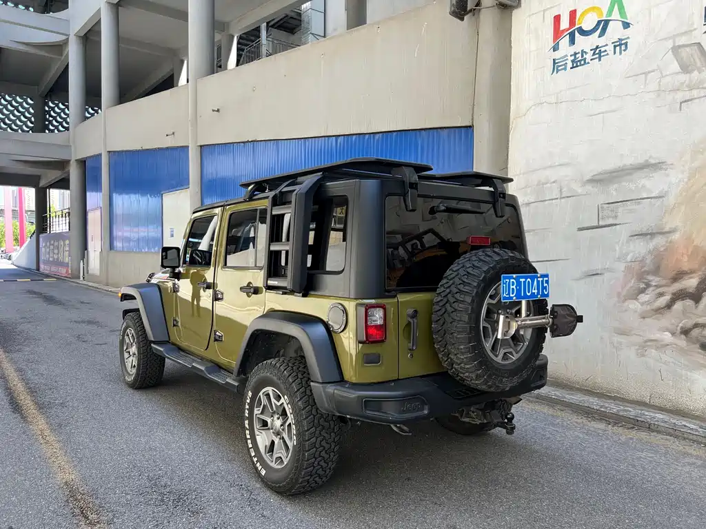 Wrangler 3.0 L Sahara 4-door Comfort Enjoyment