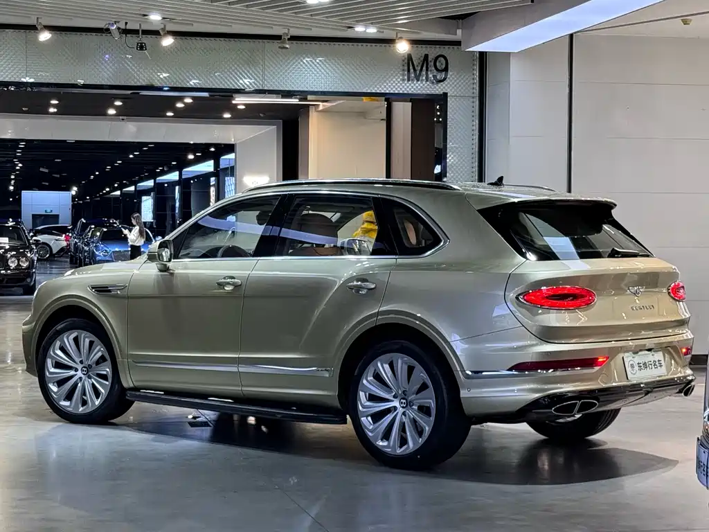 Bentayga 4.0 T V8