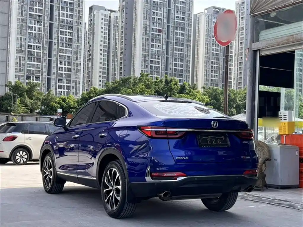 Changan CS85 Coupe 1.5 T DCT CN-VI