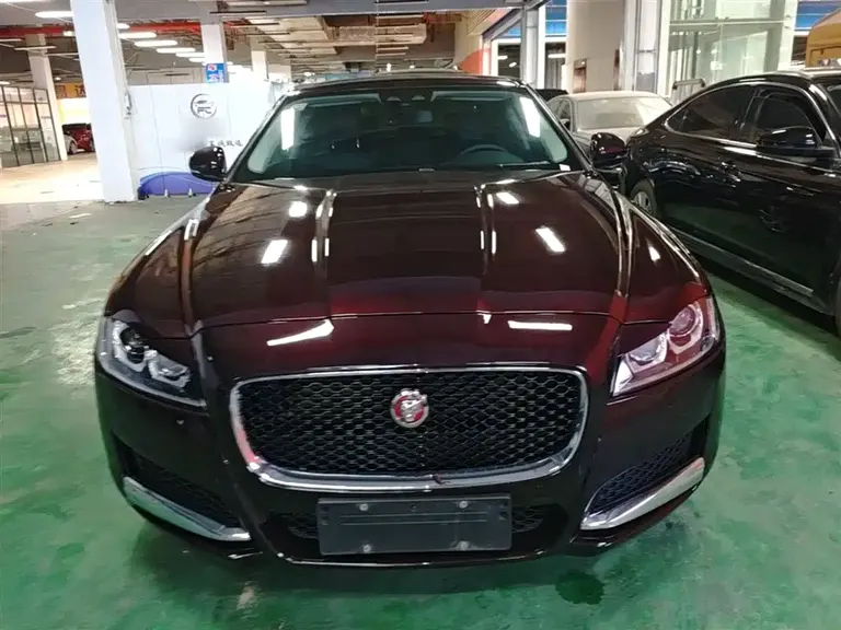 Jaguar XFL XFL 2.0 T P200 2 WD Elite