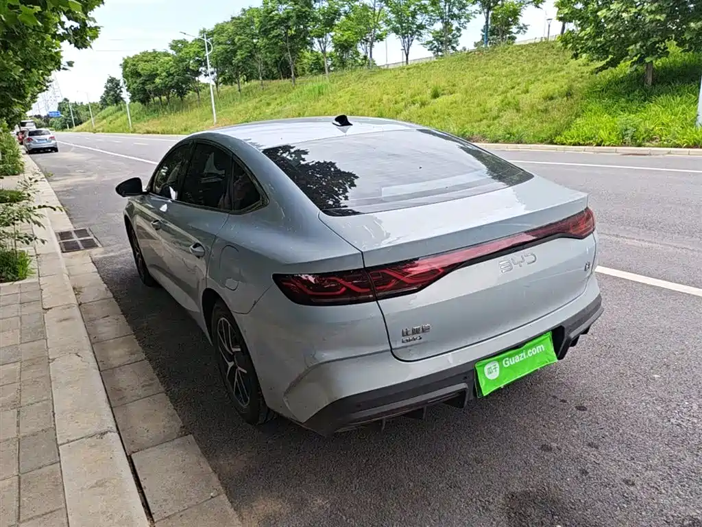 Qin L DM-i 80 KM Transcend