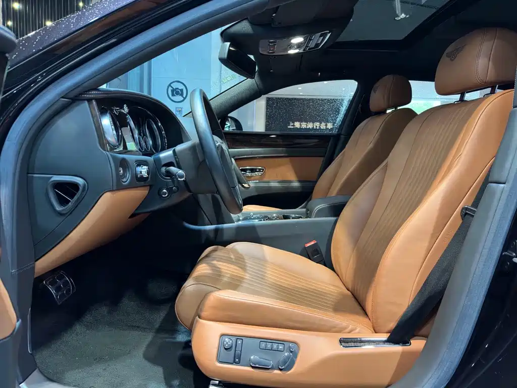 Flying Spur 4.0 T V8 Standard