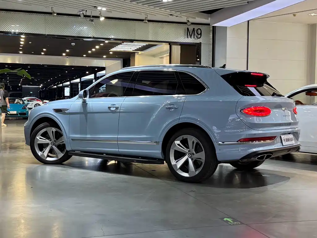 Bentayga 4.0 T V8
