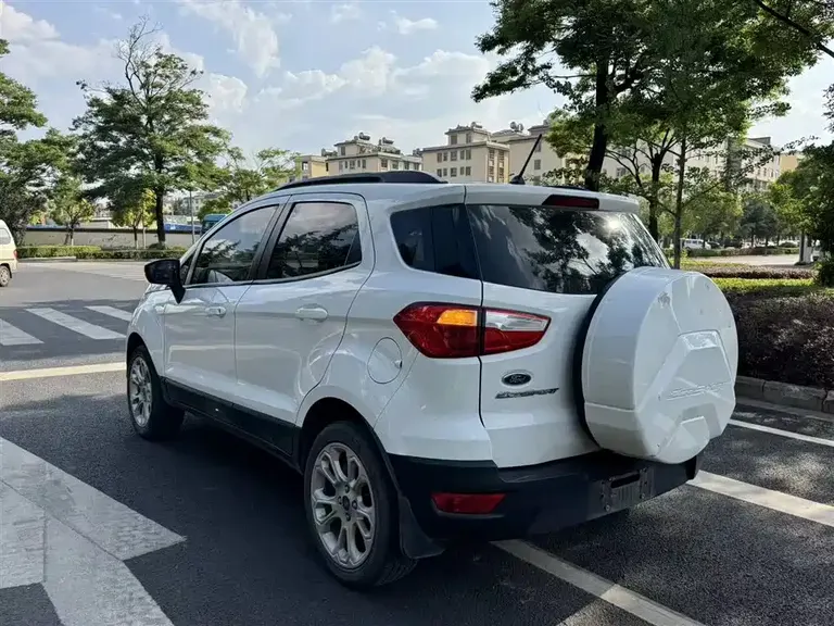 Ford EcoSport 1.5 L Auto Platinum Wing
