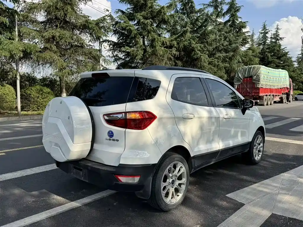EcoSport 1.5 L Auto Platinum Wing