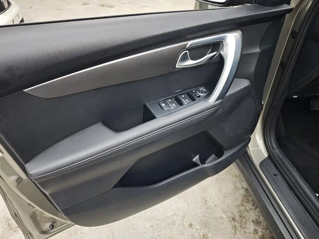 Sportage 2.0 L Auto Smart Enjoyment Luxury
