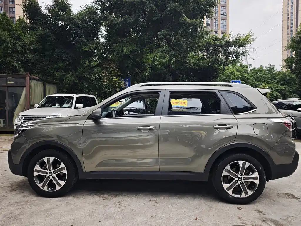 Sportage 2.0 L Auto Smart Enjoyment Luxury