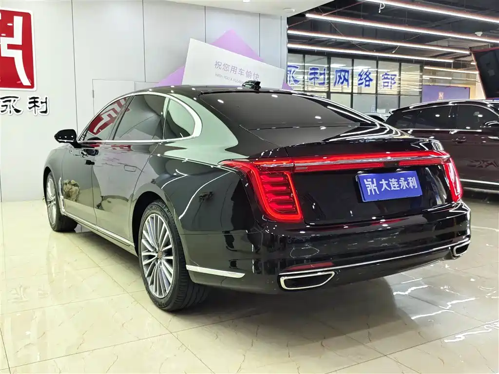 Hongqi H9 2.0 T Connected Flagship Enjoyment