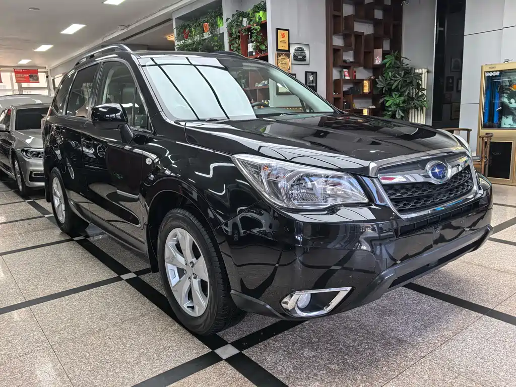 Forester 2.5 i Auto Elite