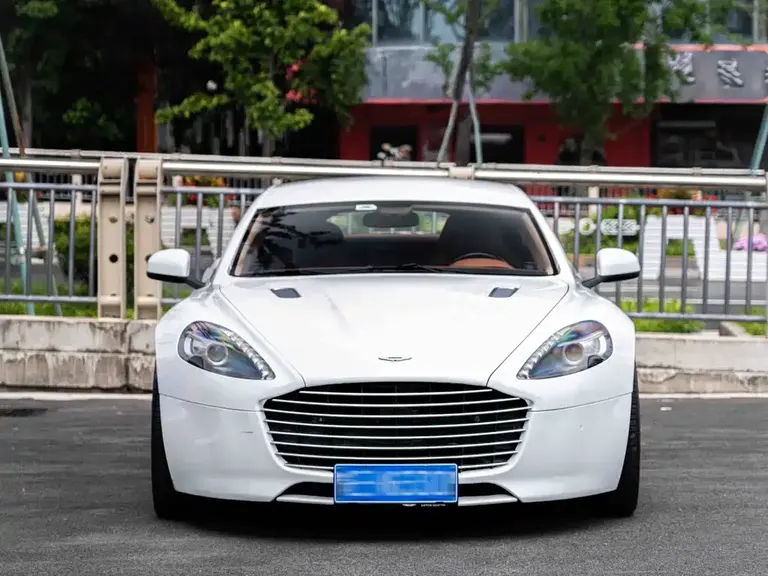 Aston Martin Rapide 6.0 L