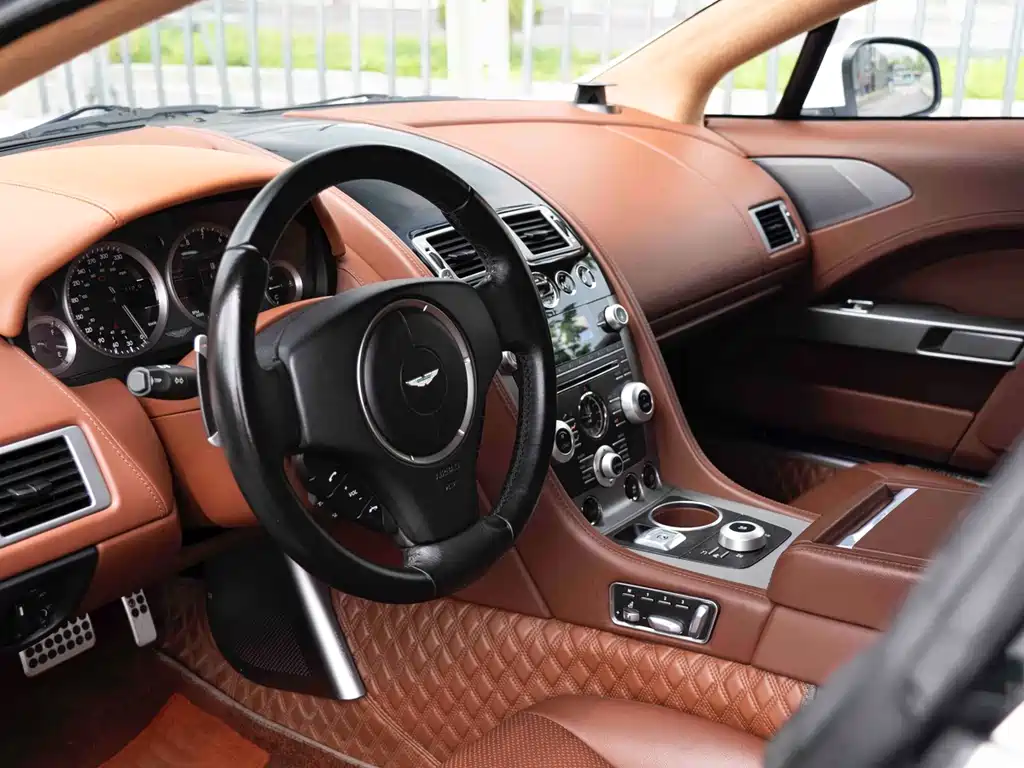Rapide 6.0 L