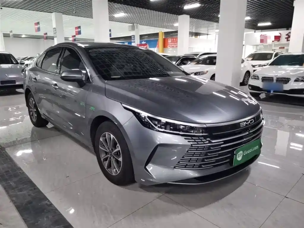 Destroyer 05 Glory DM-i 55 KM Luxury