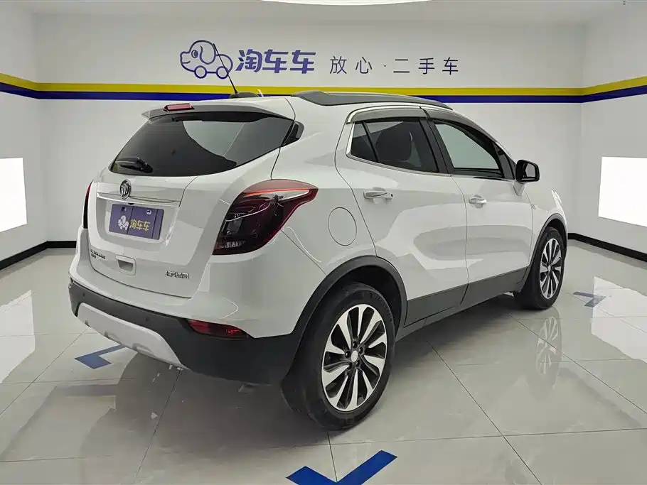Encore 18 T Auto 2 WD Urban Elite