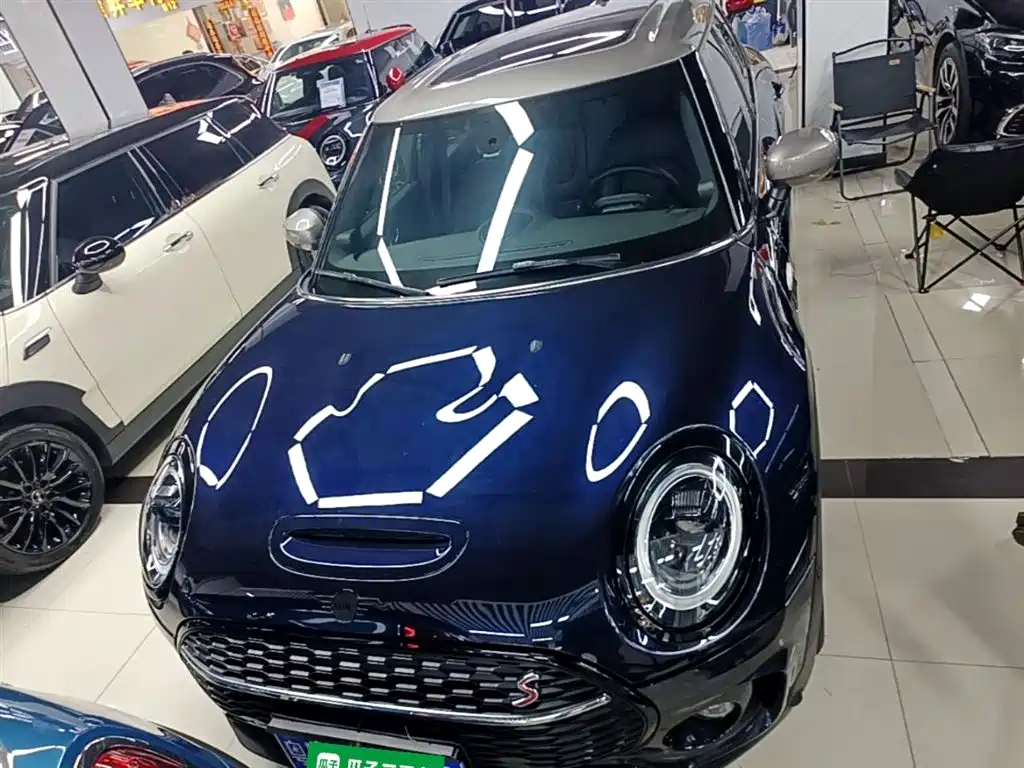MINI CLUBMAN Facelift 2.0 T COOPER S Connoisseur