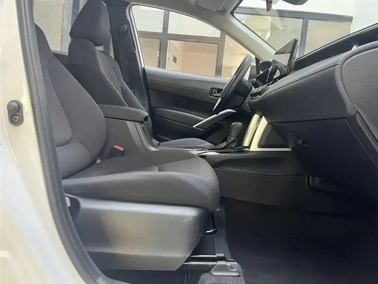 Toyota Corolla Cross 2.0 L Pioneer
