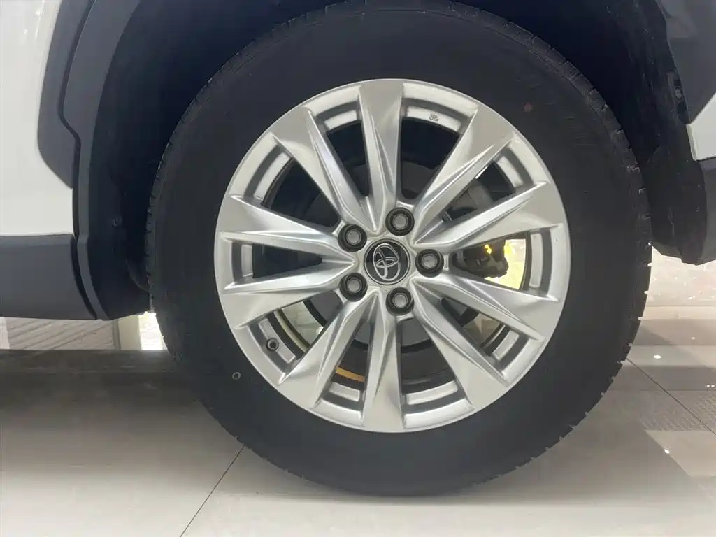 Corolla Cross 2.0 L Pioneer