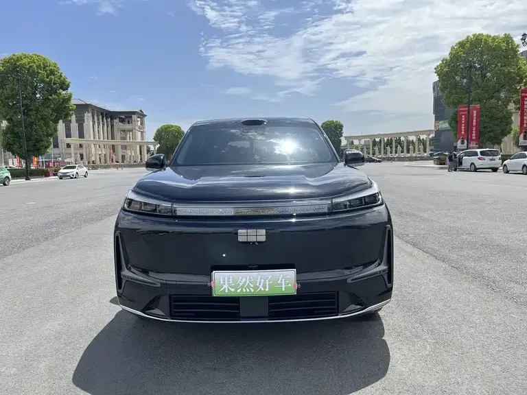 Geely Galaxy M9 210 km 4 WD Navigator