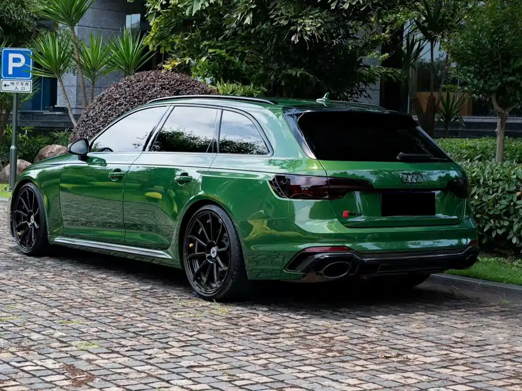 Audi RS 4 RS 4 2.9 T Avant