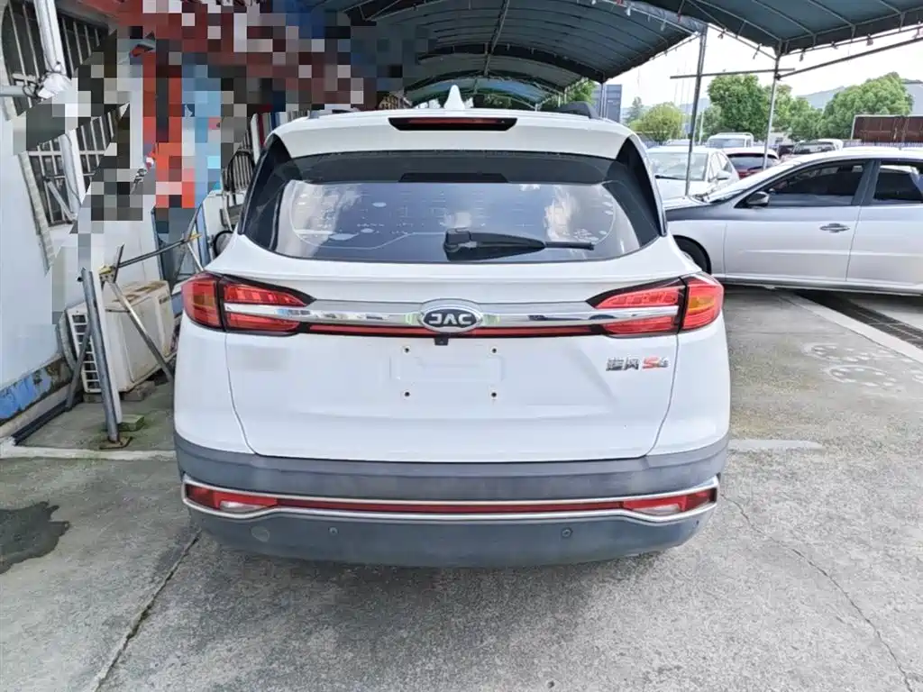 Refine S4 瑞风S4 2019款 1.6 L CVT超越型
