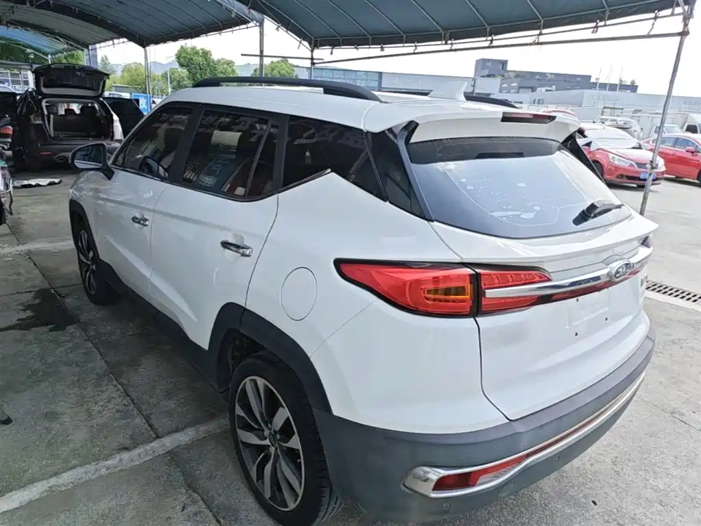 Refine S4 瑞风S4 2019款 1.6 L CVT超越型