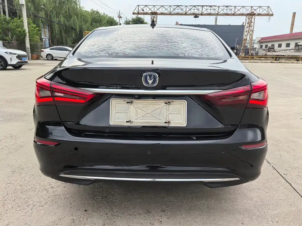 Eado 1.6 L GDI Auto Fashion