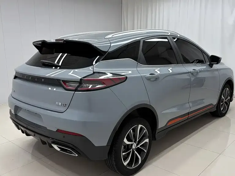 Geely Emgrand S 1.4 T CVT Crossover Player
