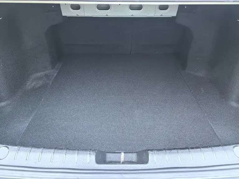 Geely Emgrand GL 1.4 T CVT Distinguished Smart Enjoyment
