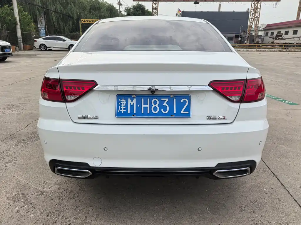 Emgrand GL 1.4 T CVT Distinguished Smart Enjoyment