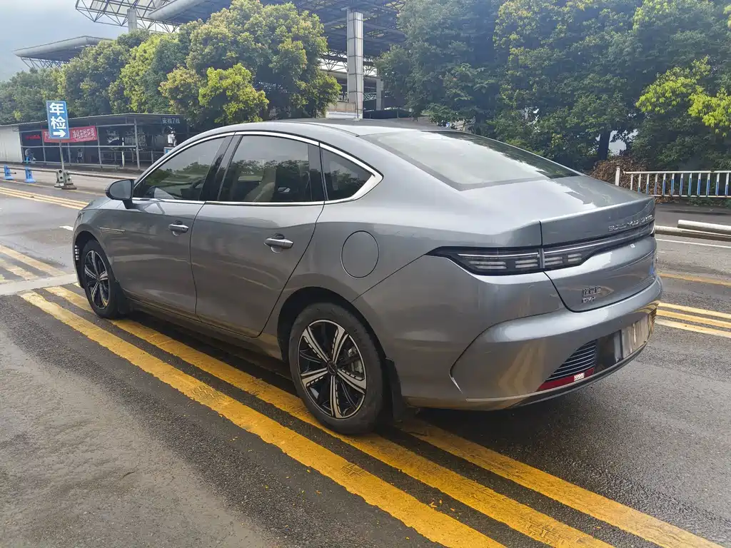 Destroyer 05 DM-i 120 KM Distinguished