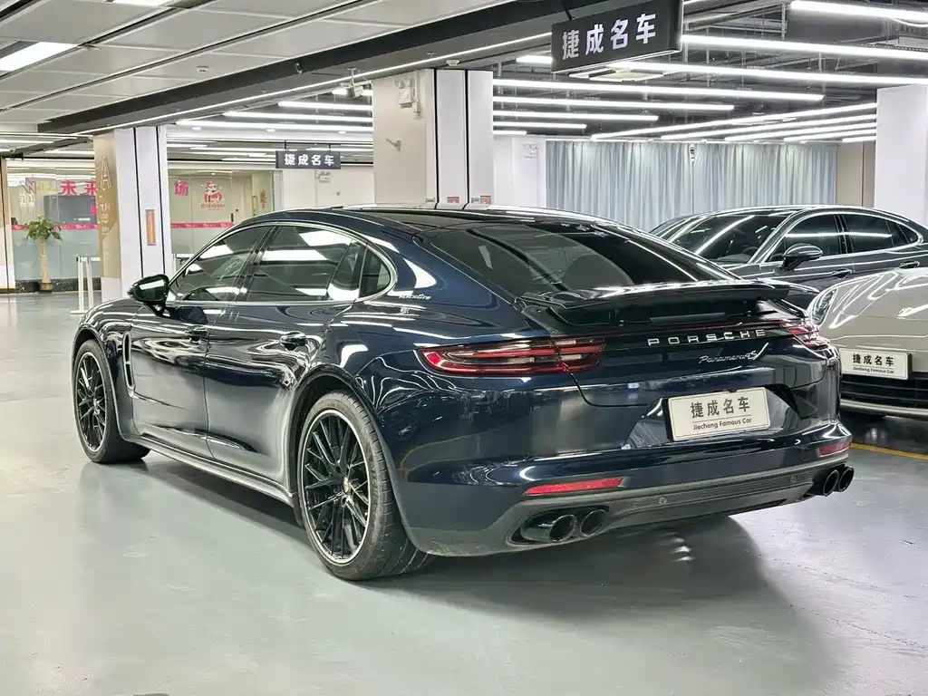 Panamera Panamera Executive Extended 3.0 T