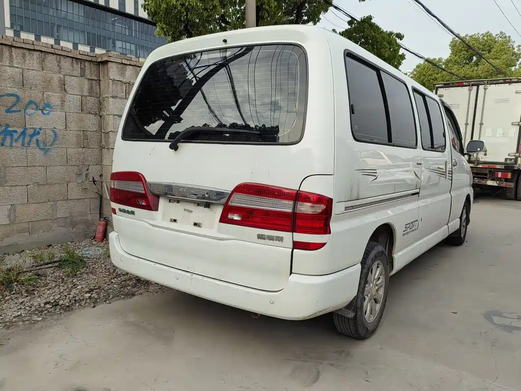 Grace 2.0 L Express Comfort 7-seat CN-VI 1 TZS