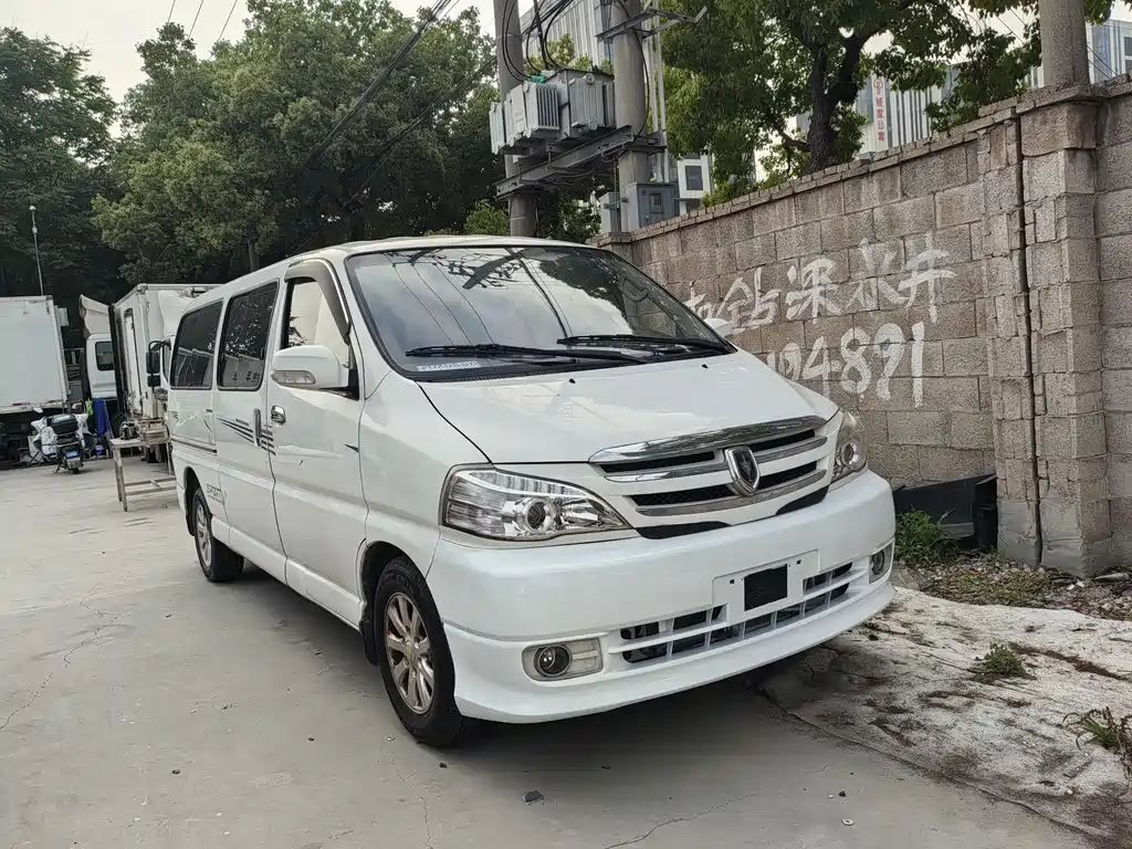Grace 2.0 L Express Comfort 7-seat CN-VI 1 TZS