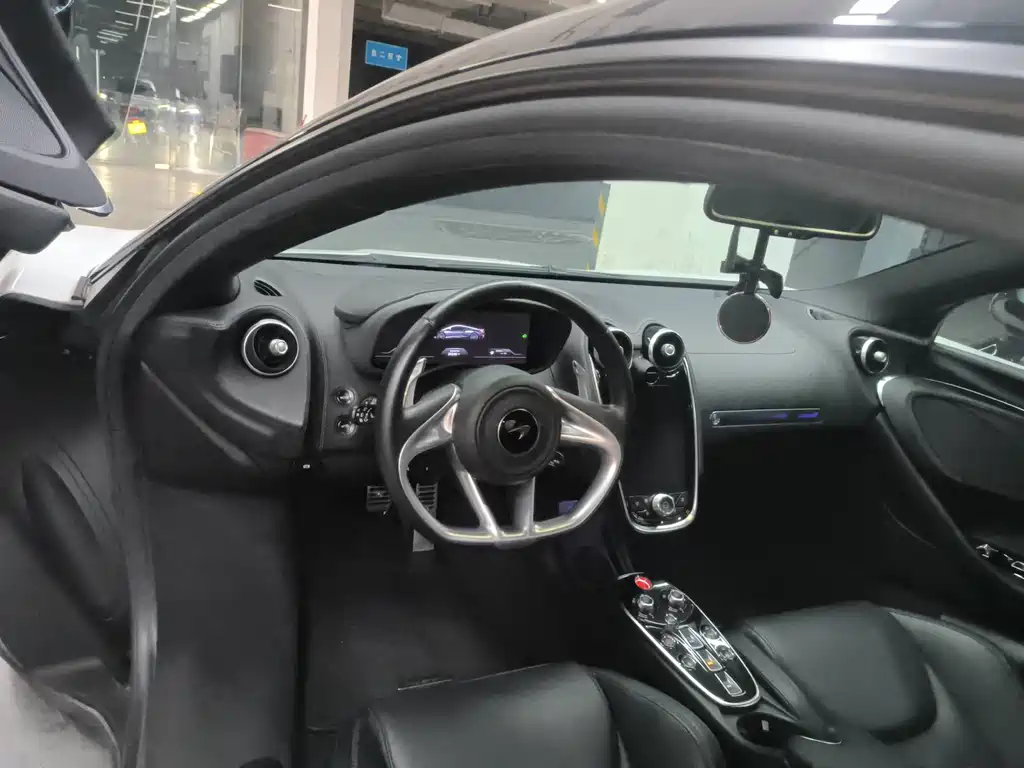 McLaren GT 4.0 T Standard