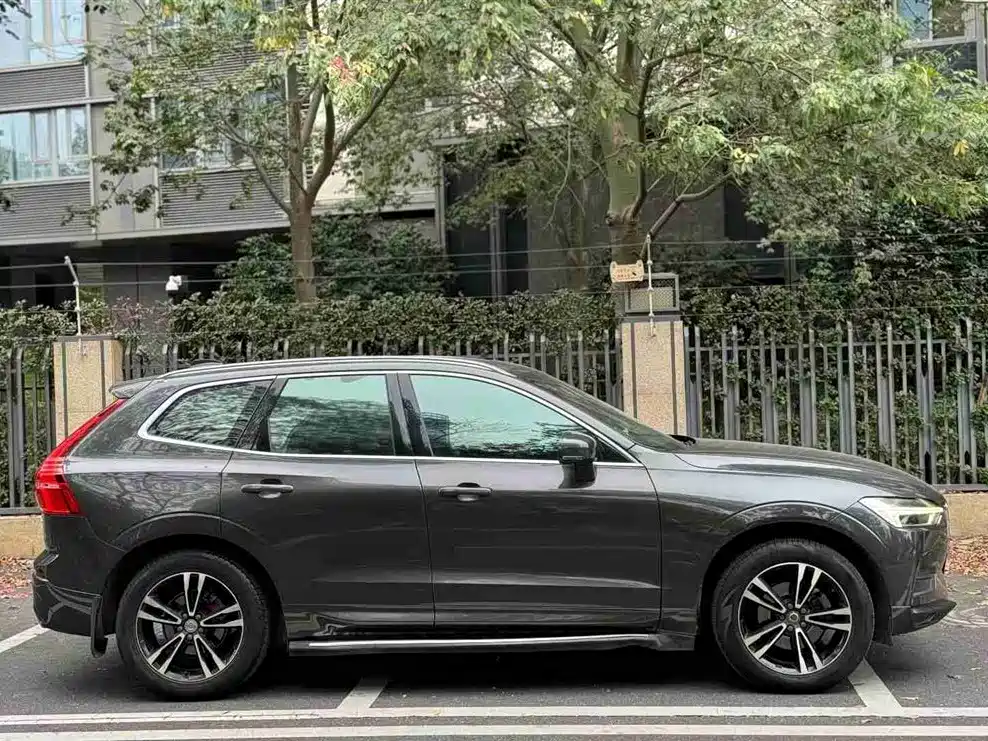 Volvo XC60 T5 4 WD Smart Vision