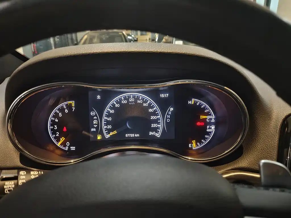 Grand Cherokee (Import) 3.0 L Elite Navigation