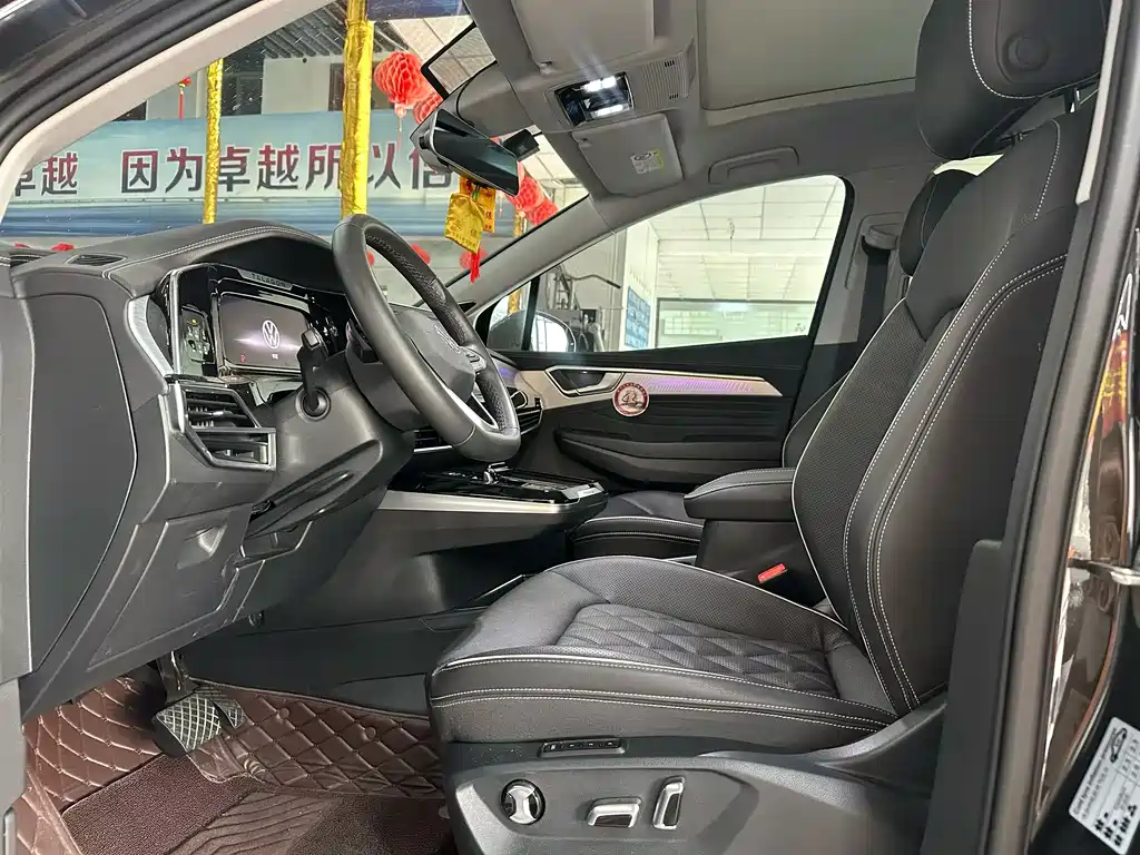 Talagon 揽境 2023款 380 TSI 四驱旗舰胜境版