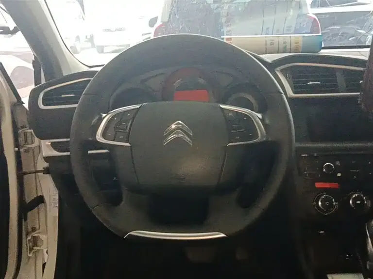 Citroën Citroen C4 L 1.8 L Auto Luxury