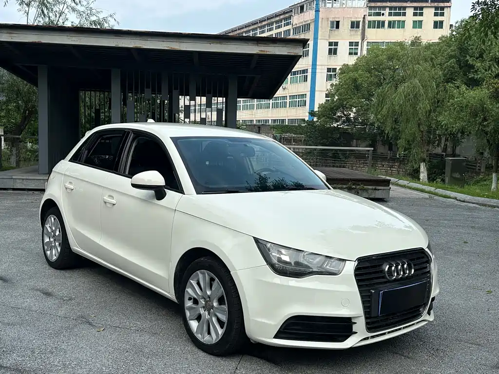 Audi A1 30 TFSI Sportback Urban