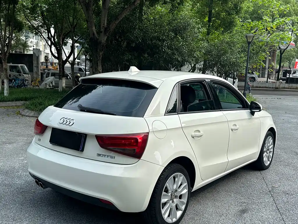 Audi A1 30 TFSI Sportback Urban