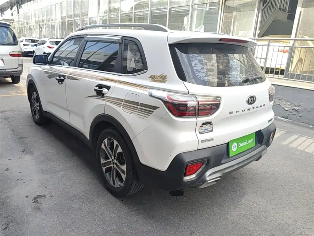 Sportage 2.0 L Auto Smart Enjoyment Luxury