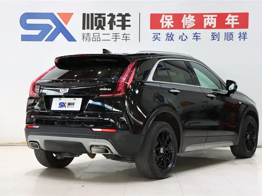 Cadillac XT4 28 T 2 WD Luxury