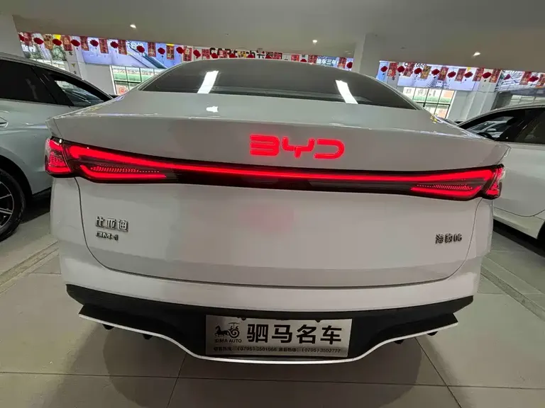 BYD Seal 06 DM-i 80 KM Distinguished