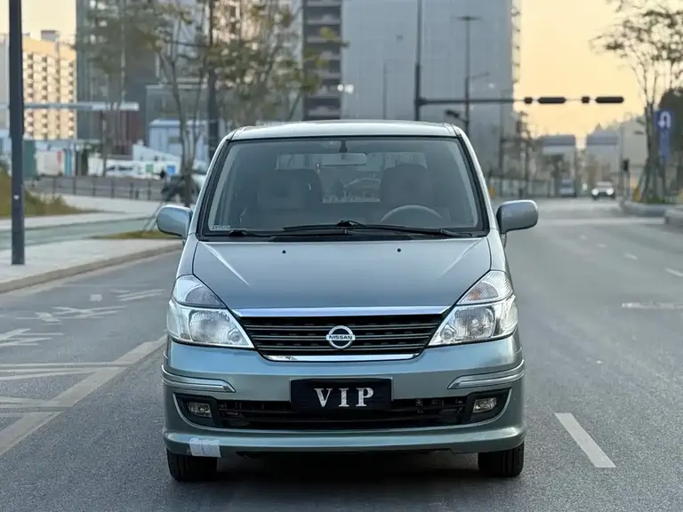 Dongfeng Yuxuan 2.5 L Auto Luxury