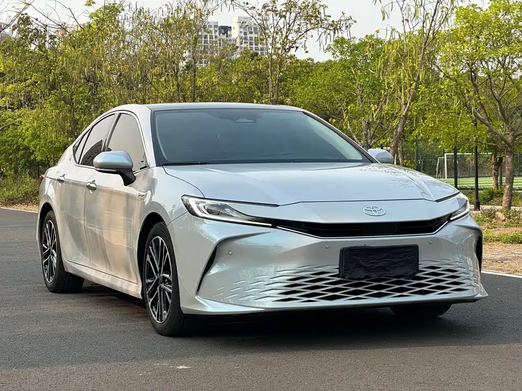 Camry Dual Engine 2.0 HGVP Luxury