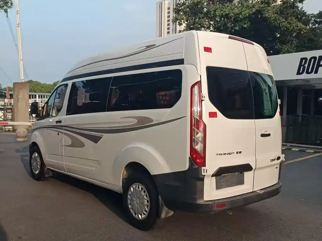 Transit 2.0 T Diesel Multi-purpose Commercial MWB Mid Roof CN-IV