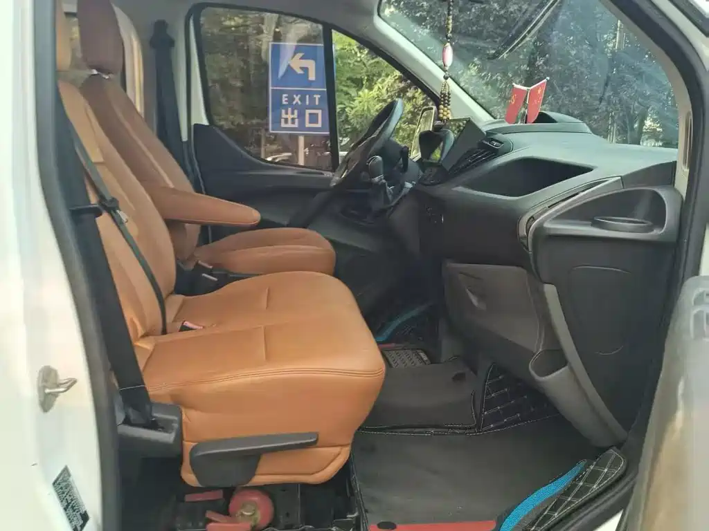 Transit 2.0 T Diesel Multi-purpose Commercial MWB Mid Roof CN-IV